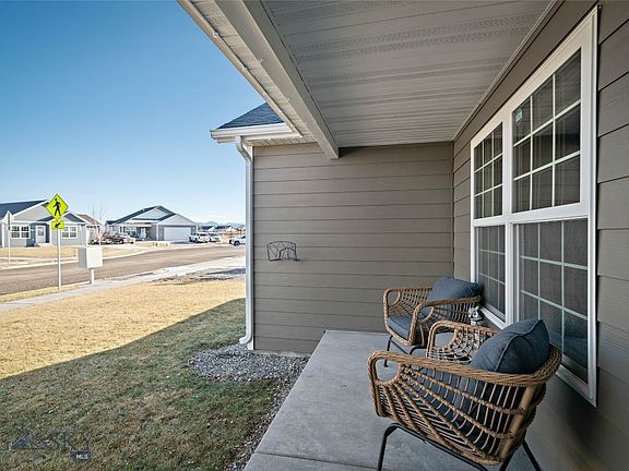 2nd image of 1103 Falcon Ridge Blvd