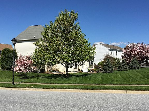 2nd image of 6409 Barrington Dr