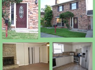 9219 Barr Cir, Houston, TX 77080