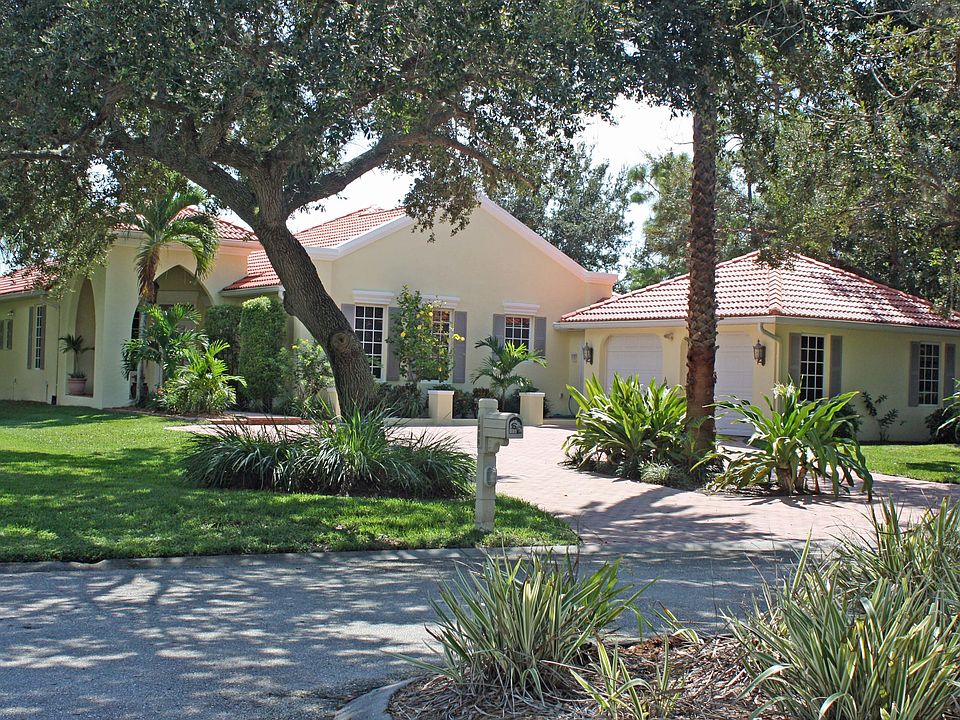 1st image of 1904 Piccadilly Cir