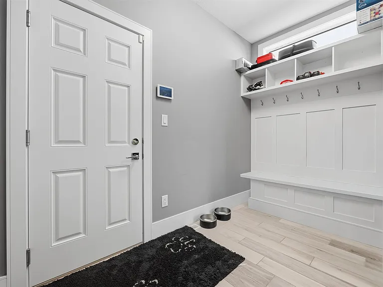 1305 Hainstock Way SW — Photo 22