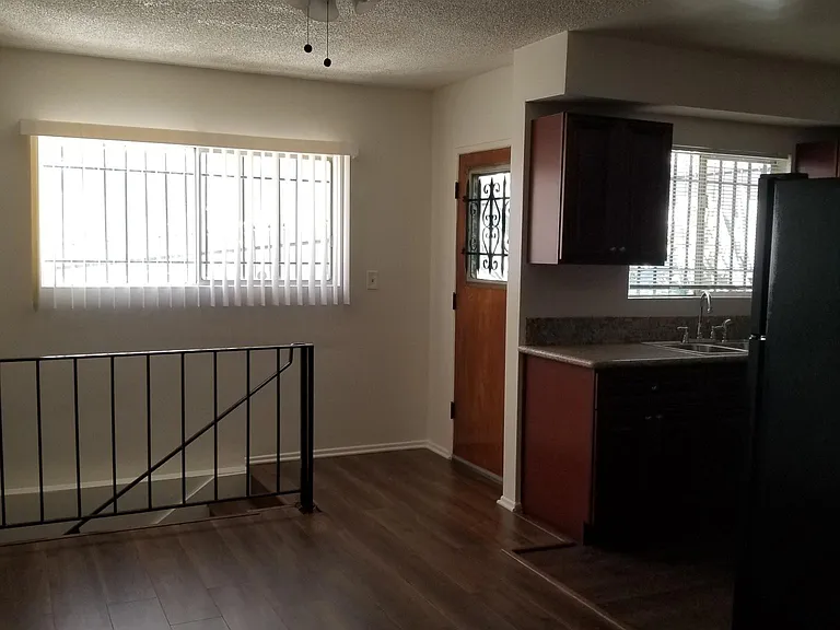 803 Edgewood St #3 — Photo 4