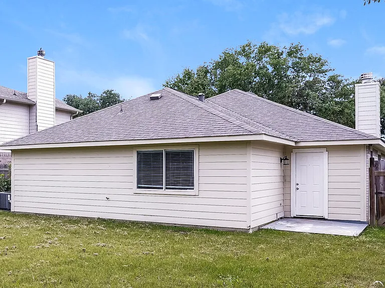 6614 High Stone Ln — Photo 16