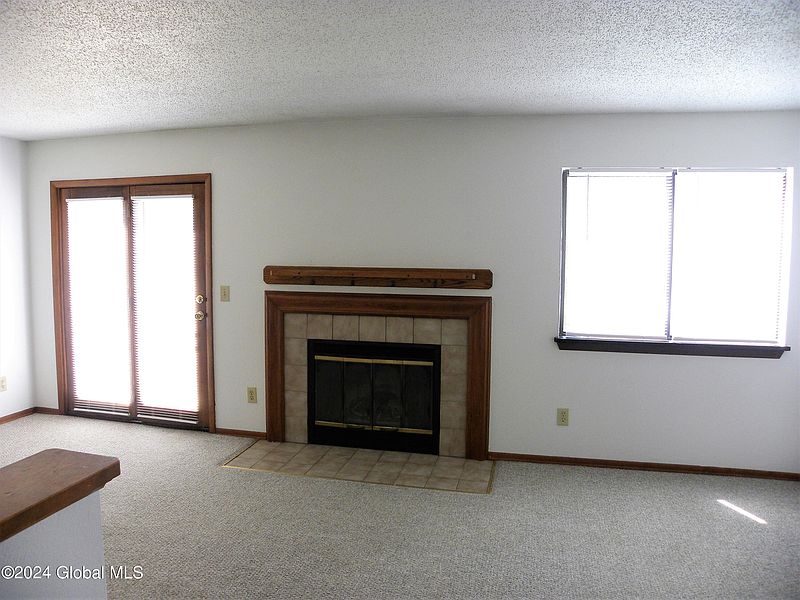 2nd image of 212 Victory Way