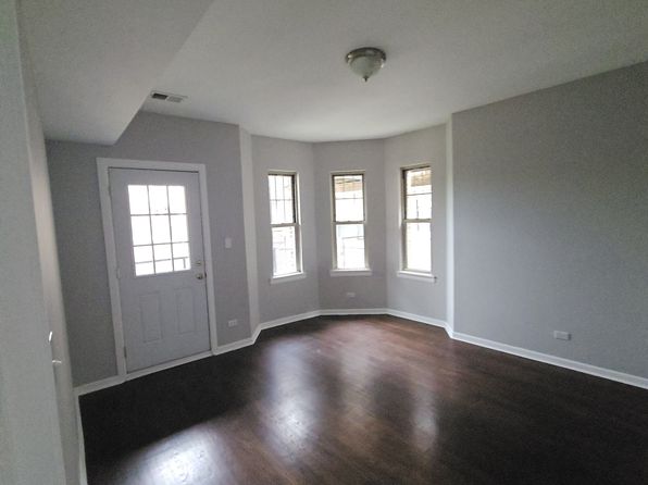 5717 N Kimball Ave APT 2S