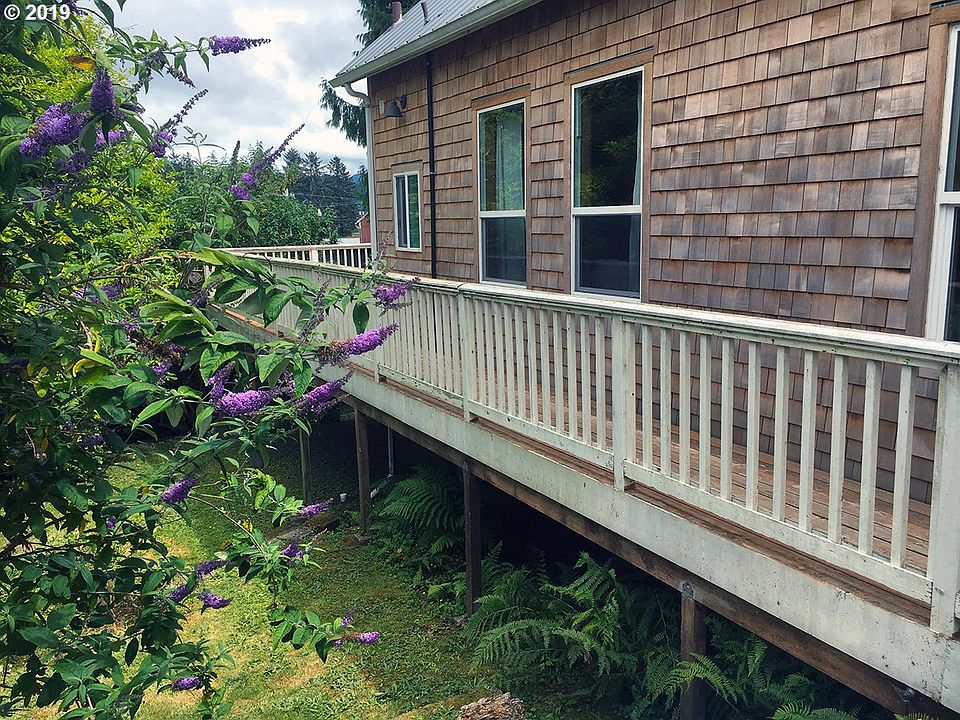 2nd image of 35915 10th St