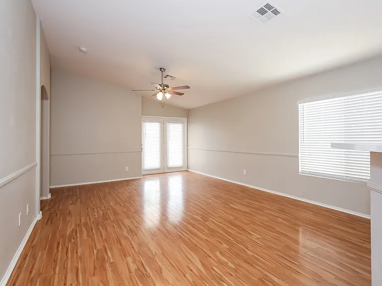 741 Picasso Picture Ct — Photo 3