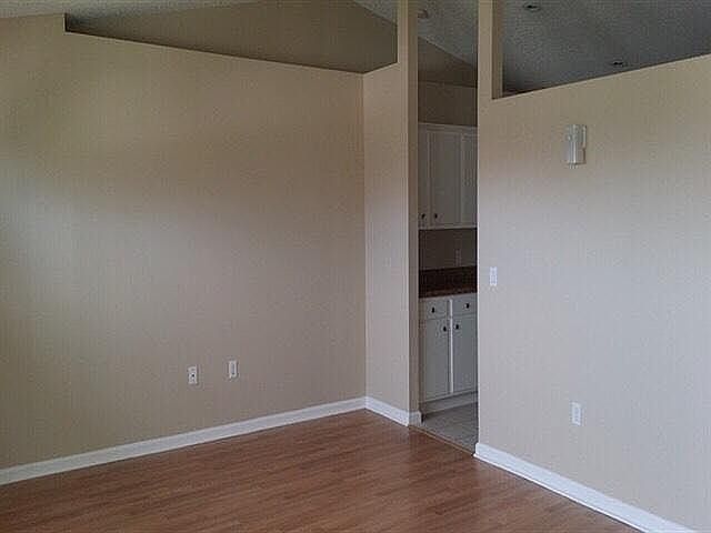 1st image of 312 Winesap Dr