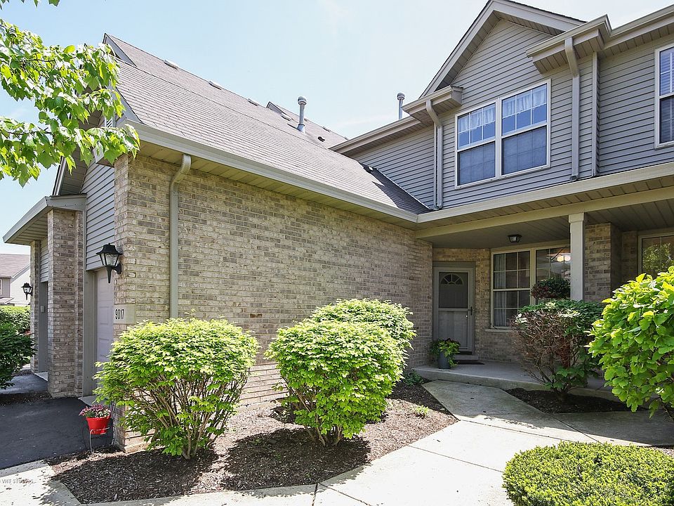 1st image of 9017 Mansfield Dr