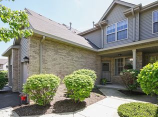 9017 Mansfield Dr, Tinley Park, IL 60487