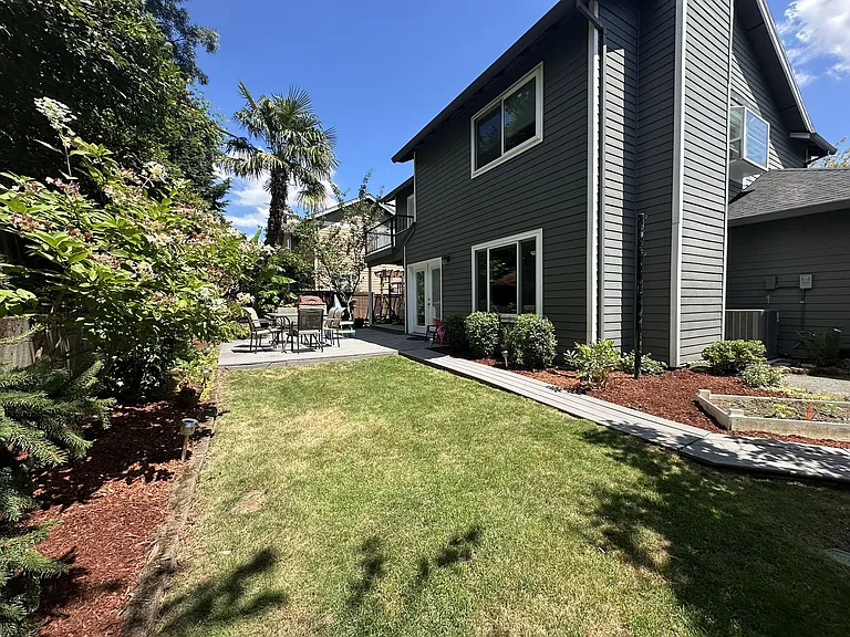 15437 SE Daffodil Pl — Photo 41