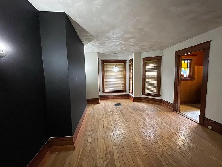 602 Elm St #1 — Photo 7
