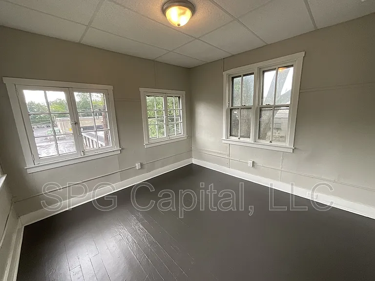 120 Lincoln Way W #2 — Photo 7
