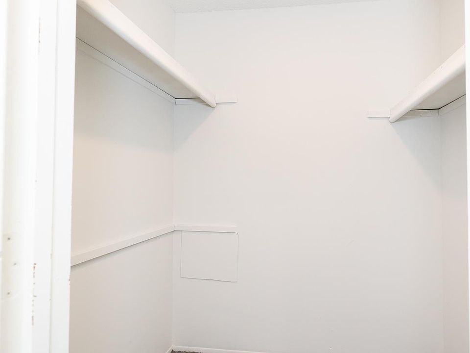 Emerald Townhomes Apartment Rentals Madison Heights, MI Zillow