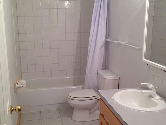 3rd image of 781 High Point Dr