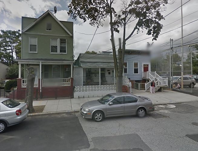1st image of 209 Plainfield Ave