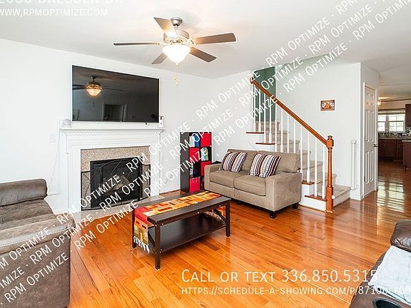 4th image of 2086 Dresden Dr
