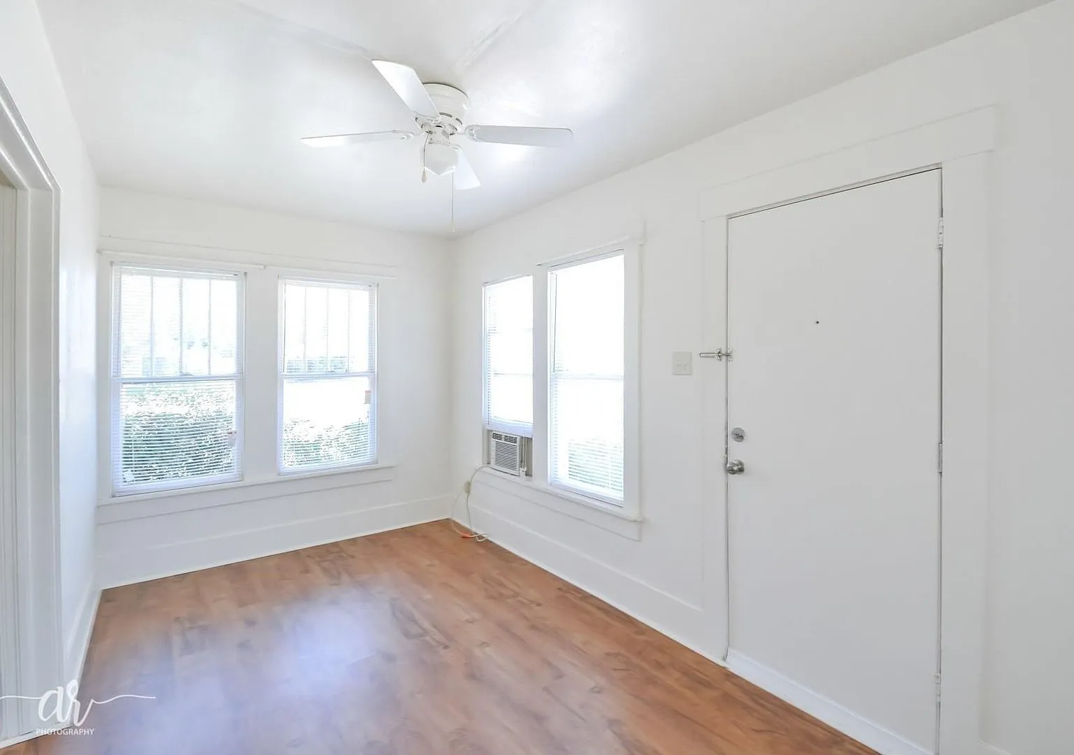 1329 South 11th St. Unit B — Photo 2