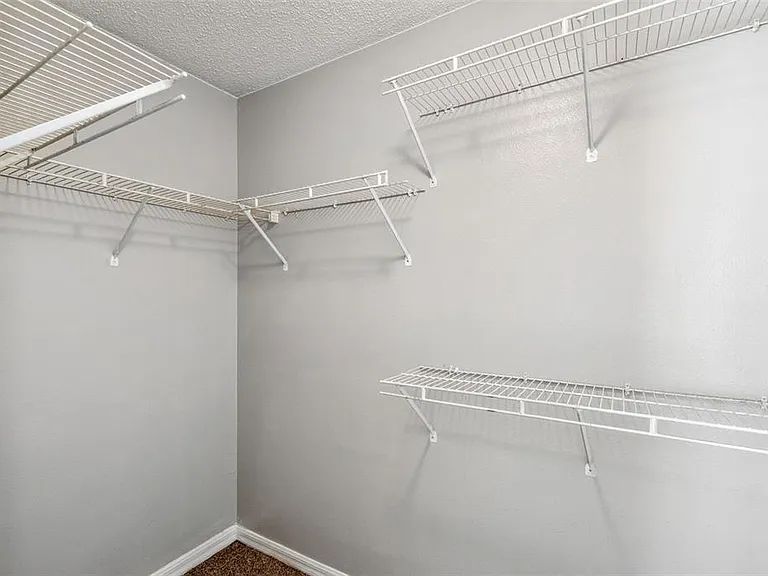 5235 Florida Holly Dr — Photo 19