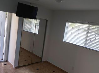 21876 Alamogordo Rd, Santa Clarita, CA 91350