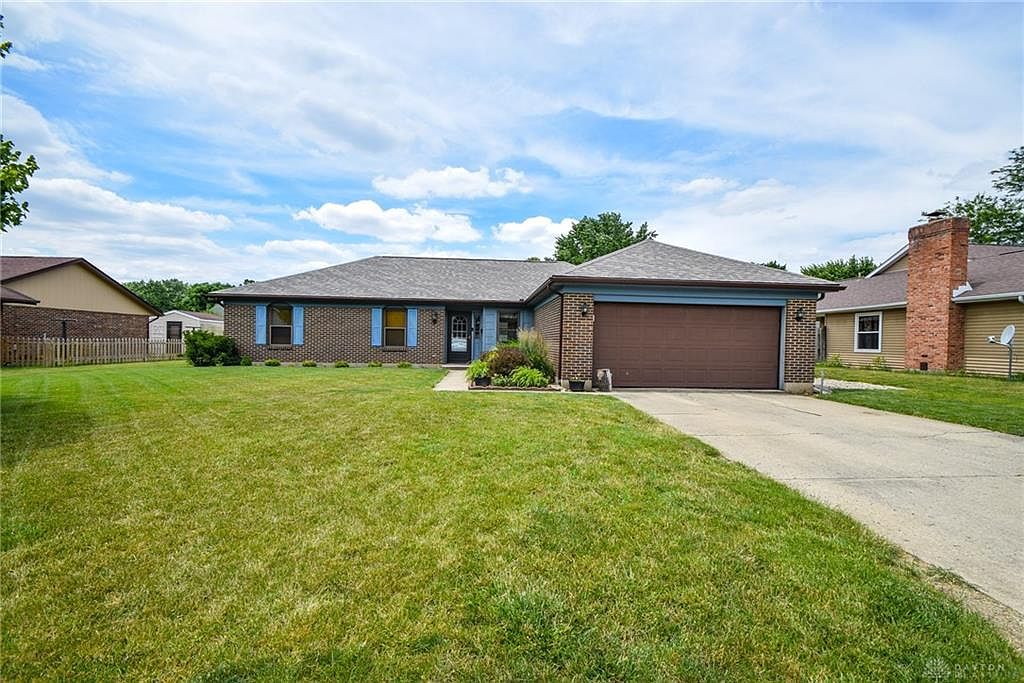 1236 Northbrook Ln, Troy, OH 45373 | Zillow