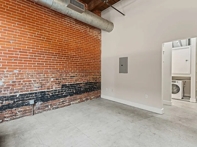 Buerger Brother Lofts — Photo 23