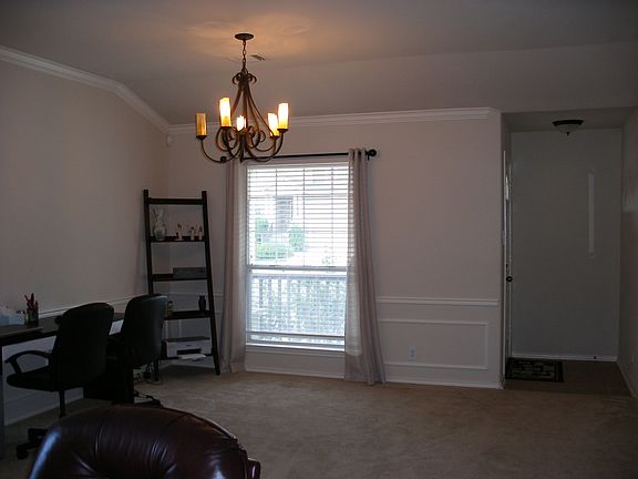 2nd image of 210 Willow Grove Dr