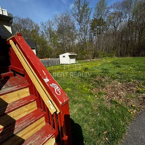 149 Lewis Ln #2 — Photo 4