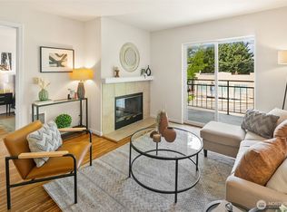 Greenwood Plaza, Seattle, WA 98103