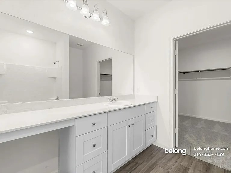 10308 Holycross Ln — Photo 6