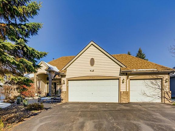 2nd image of 2908 Hayes Dr