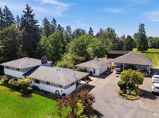 1420 Ste 128 St, Tacoma, WA 98445