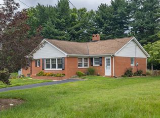 871 Kent Rd, Waynesboro, VA 22980