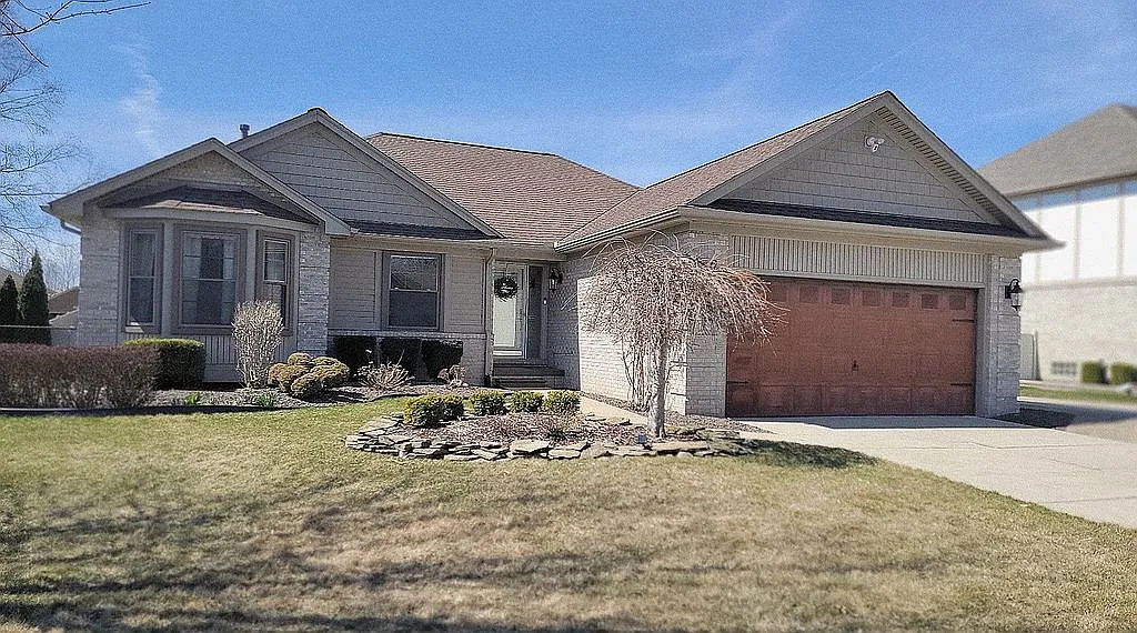53697 Hubs Ln photo 1