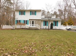 464 Stokes Rd, Shamong, NJ 08088