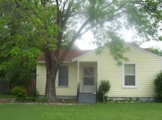 801 Gardiner St, Arlington, TX 76012