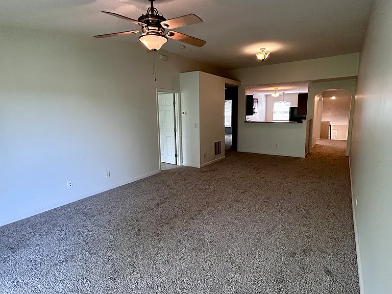 796 Flint Rdg — Photo 5