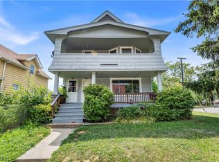 3292 W 105th St, Cleveland, OH