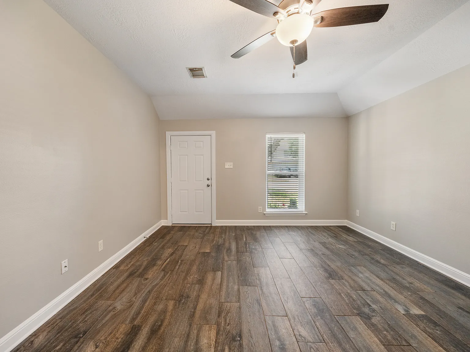 3427 West Rainmill Drive - 1 — Photo 2