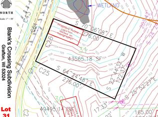 866 Tallgrass Dr, Grafton, WI 53024