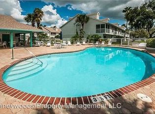 112 Sun Isle Cir, Treasure Island, FL 33706