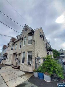 781-783 E 18th St, Paterson, NJ, 07501