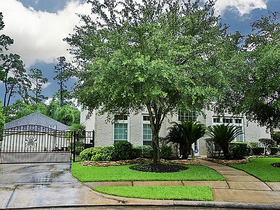 2nd image of 16311 Granite Park Ct