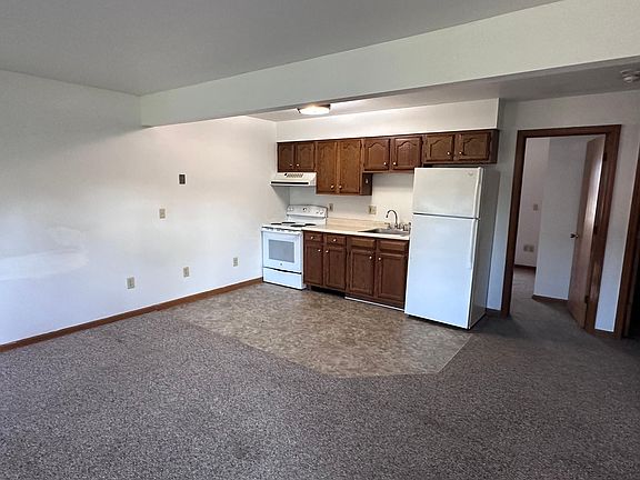 2nd image of 3 Charles St APT A