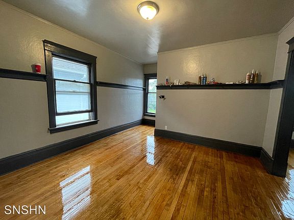 2nd image of 2507-2513 N Buffum St #9052487