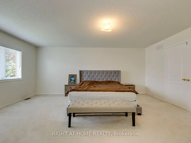 2244 Overfield Rd — Photo 22