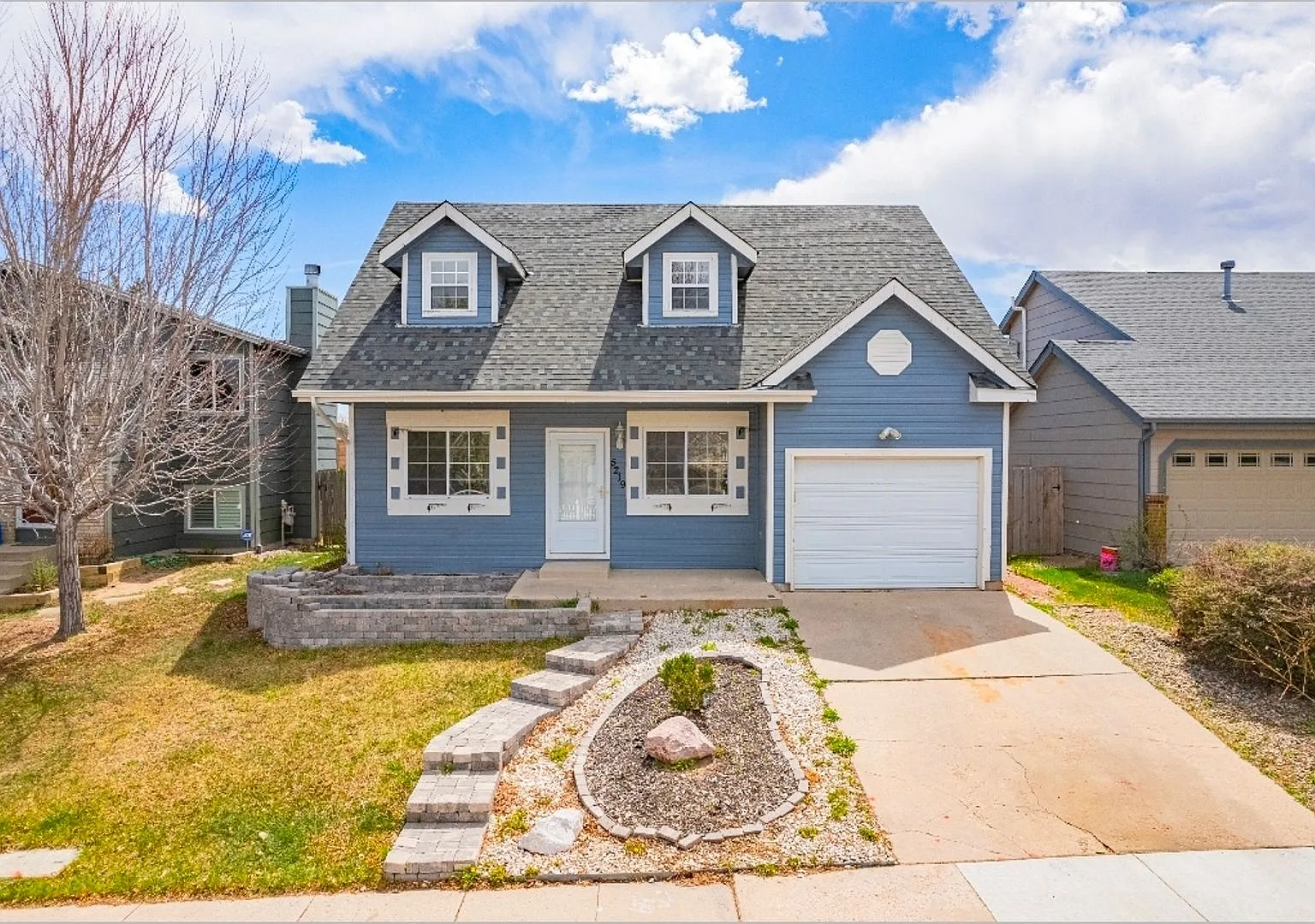 Beautiful 3 Bed 2 Bath Home In 80923!! — Photo 1