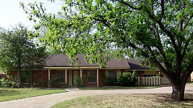 1st image of 4049 Wilshire Dr
