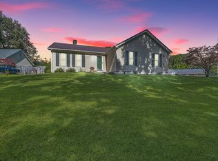 3401 Manchester Ln, Johnson City, TN 37601