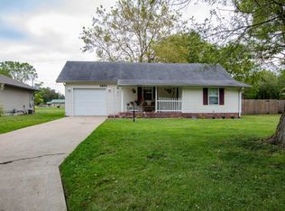 1854 N Oak Grove Ave, Springfield, MO 65803